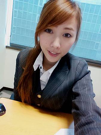 大昌期貨營業員李思儀 期貨手續費 選擇權手續費 大昌期貨營業員李思儀 期貨手續費 選擇權手續費