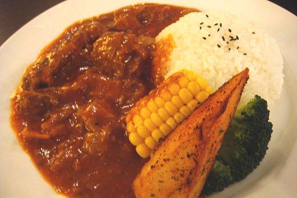 亞都匈牙利牛肉飯