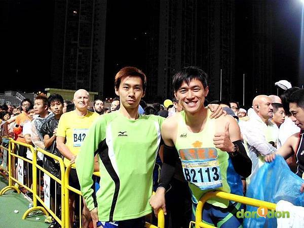 【嘉哲的真男人日記】-「2012澳門銀河娛樂國際馬拉松棄賽實錄 (2)