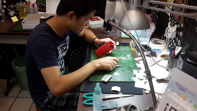 我最搶眼 新HTC One 魅力紅開箱+包膜分享 我最搶眼 新HTC One 魅力紅開箱+包膜分享