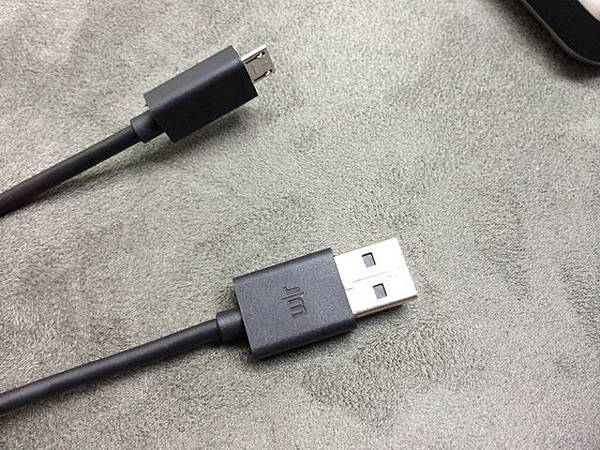 旅遊隨行 just mobile Gum++ 行動電源開箱