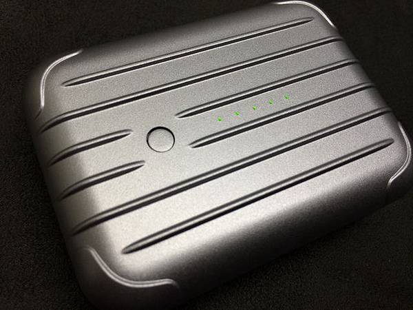 旅遊隨行 just mobile Gum++ 行動電源開箱 旅遊隨行 just mobile Gum++ 行動電源開箱