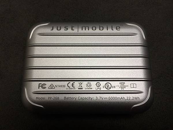 旅遊隨行 just mobile Gum++ 行動電源開箱