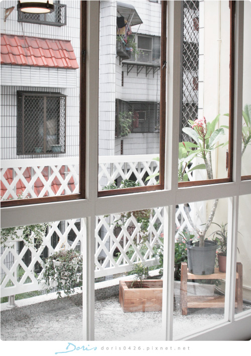 小陽台-3.jpg 小陽台-3.jpg