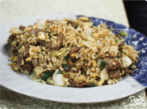 牛肉沙茶炒飯 牛肉沙茶炒飯