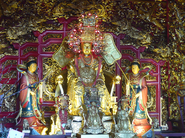 南天宮黃金媽祖