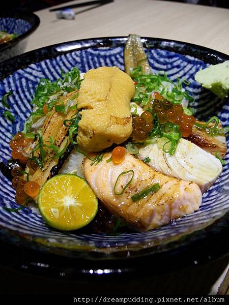 隱し藏丼飯達人文心店