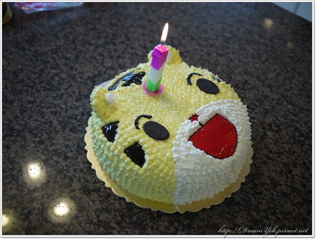 巧虎造型蛋糕 | 內餡是巧可力海綿和布丁~~ | qjhouse | Flickr