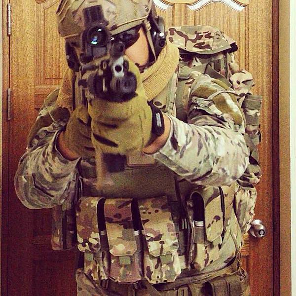 Airsofter