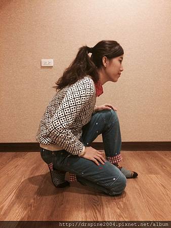 全衡診所脊椎保健衛教盤坐 預防脊椎退化、脊椎滑脫、脊椎側彎、脊椎椎間盤突出、椎管狹窄 全衡診所脊椎保健衛教盤坐 預防脊椎退化、脊椎滑脫、脊椎側彎、脊椎椎間盤突出、椎管狹窄