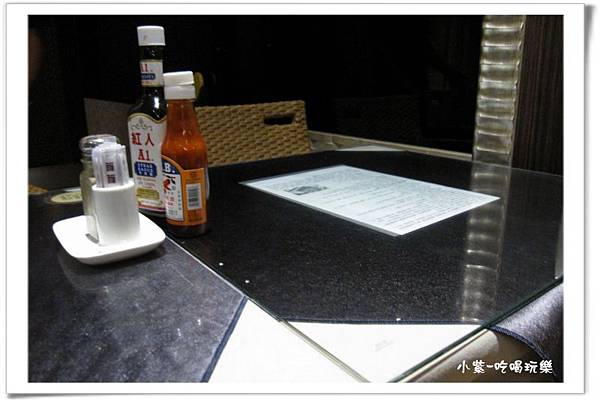 濃濃西餐-1樓後方.jpg 濃濃西餐-1樓後方.jpg