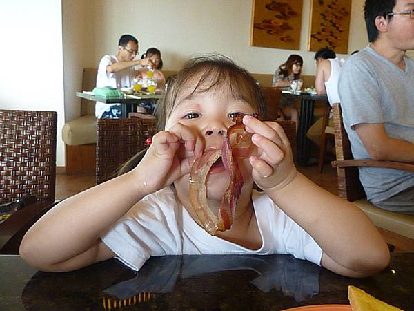 P7000044.JPG P7000044.JPG