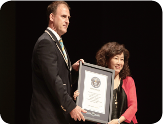 弋果小菁鷹刷新金氏紀錄 站上世界舞台! 弋果小菁鷹刷新金氏紀錄 站上世界舞台!