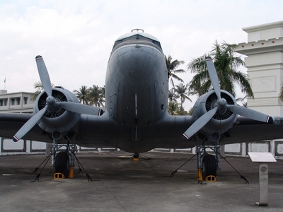 C-47 空中列車式運輸機 C-47 空中列車式運輸機