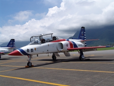 AT-3 自強號教練攻擊機 AIDC AT-3 自強號教練攻擊機 AIDC