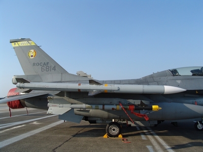 AIM-120C 先進中程空對空飛彈 AMRAAM AIM-120C 先進中程空對空飛彈 AMRAAM