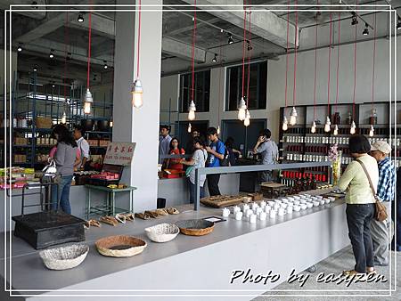 P1570260P148 P1570260P148