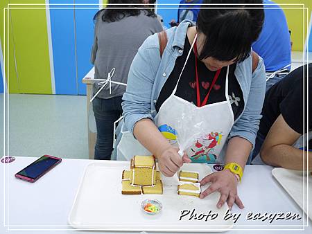 P1570758P124 P1570758P124