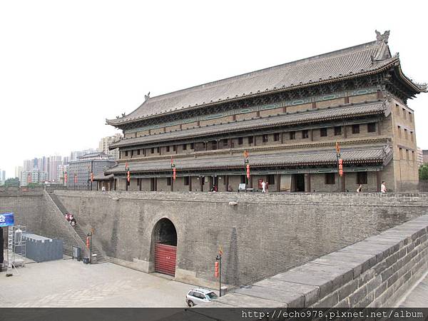 IMG_8296.JPG IMG_8296.JPG