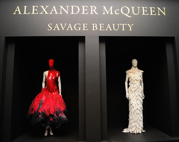 Alexander+McQueen+Savage+Beauty+Costume+Institute+fiTuhkE-BrQl.jpg Alexander+McQueen+Savage+Beauty+Costume+Institute+fiTuhkE-BrQl.jpg