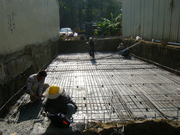 基礎鋼筋07.jpg 基礎鋼筋07.jpg