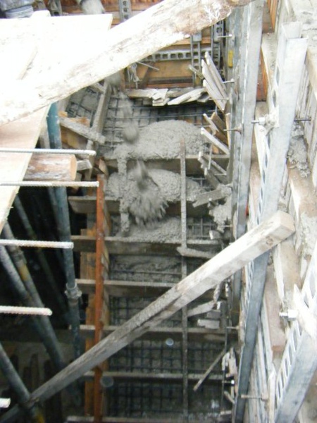 091230-二樓頂板灌漿15