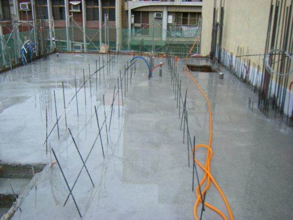 091231-二樓頂板養護1-10 091231-二樓頂板養護1-10