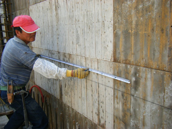 100104-二樓養護5及三樓外模組立04