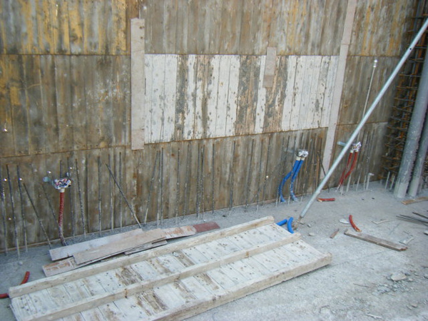 100104-二樓養護5及三樓外模組立09