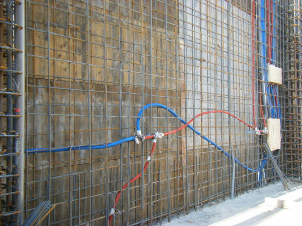 100106-二樓養護7及三樓牆壁鋼筋水電作業05.jpg 100106-二樓養護7及三樓牆壁鋼筋水電作業05.jpg
