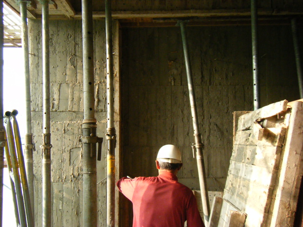 100122三樓養護2及拆除側模07 100122三樓養護2及拆除側模07