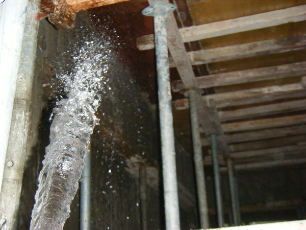 100122三樓養護2及拆除側模15 100122三樓養護2及拆除側模15