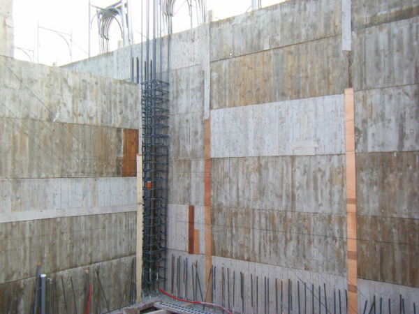 100126-三樓養護6及四樓外模組立08