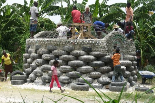 Haiti-Earthship-8.jpg Haiti-Earthship-8.jpg