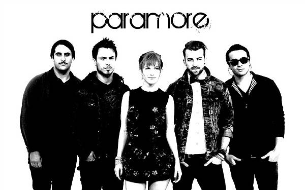 Paramore-at-the-VMA-Wallpaper-paramore-15660164-1280-800