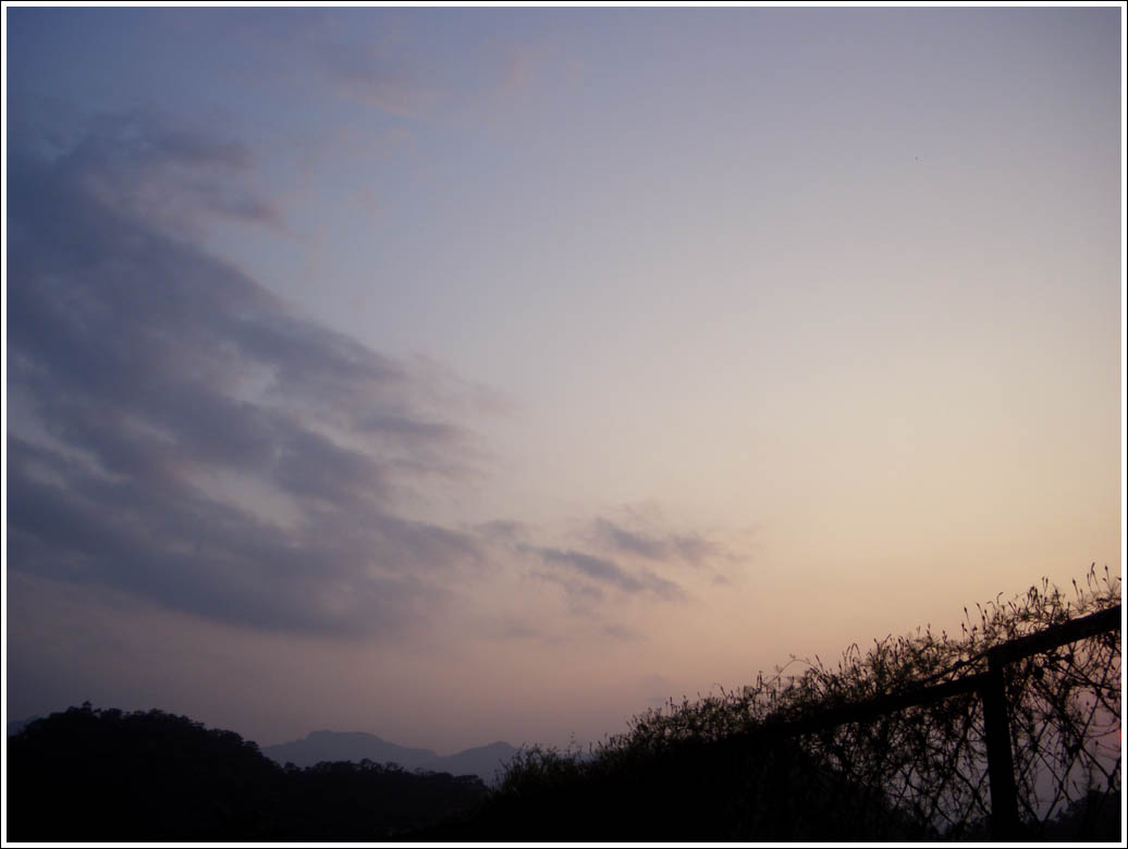 1018sunset.jpg 1018sunset.jpg