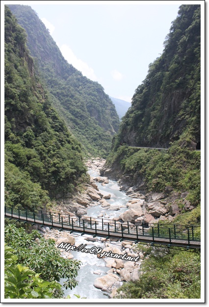 太魯閣有山有水有吊橋.jpg 太魯閣有山有水有吊橋.jpg