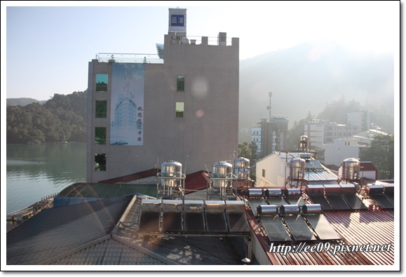 另一面的早晨窗景 另一面的早晨窗景