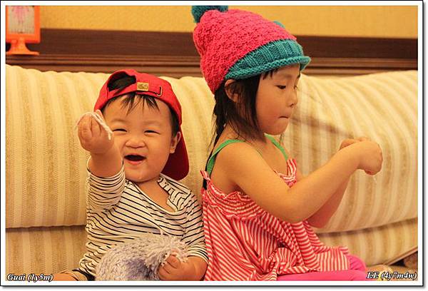 姐弟拆毛線 姐弟拆毛線