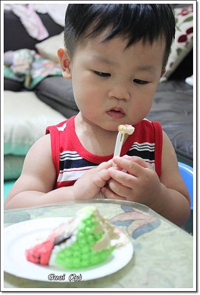 吃到軟糖.JPG 吃到軟糖.JPG