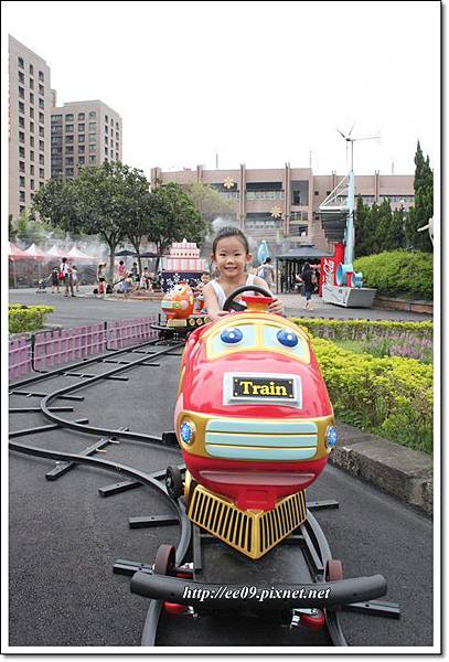 自來水(樂樂).JPG 自來水(樂樂).JPG