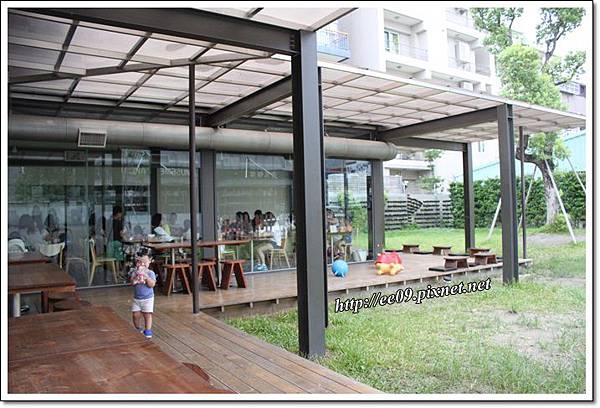 拍室外空間 拍室外空間