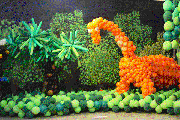 氣球展恐龍.gif 氣球展恐龍.gif