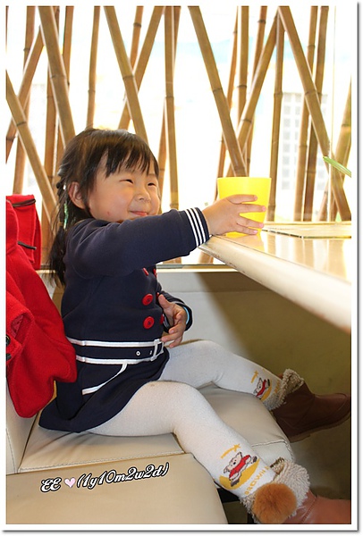 喝水開心.jpg 喝水開心.jpg