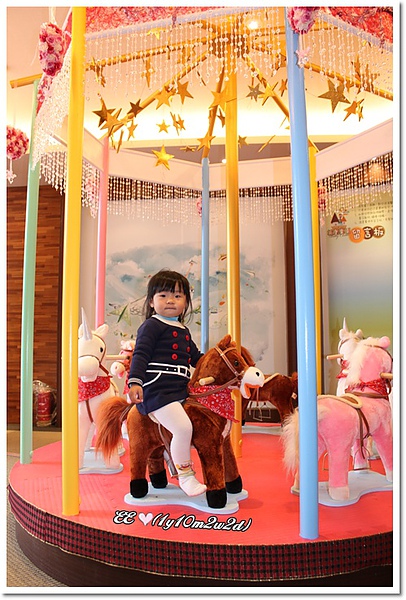 城堡樂園試坐.jpg 城堡樂園試坐.jpg