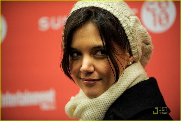 katie-holmes20100126-s.JPG katie-holmes20100126-s.JPG