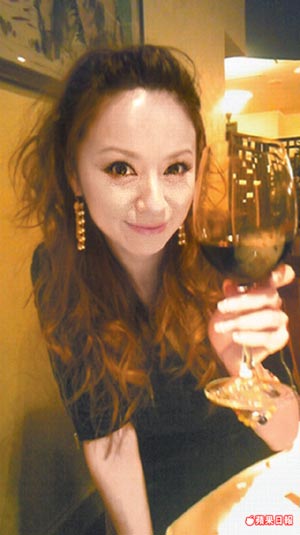 鈴木亞美.JPG 鈴木亞美.JPG