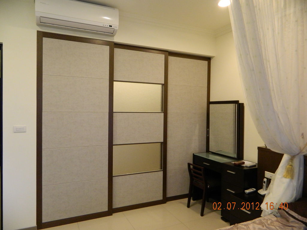 更衣室推拉門 更衣室推拉門