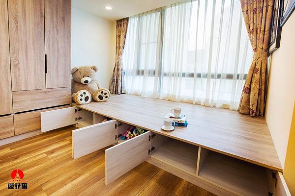 臥榻好玩又好看