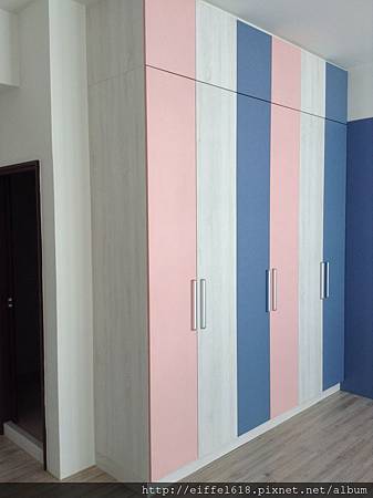 員林-次臥衣櫃1